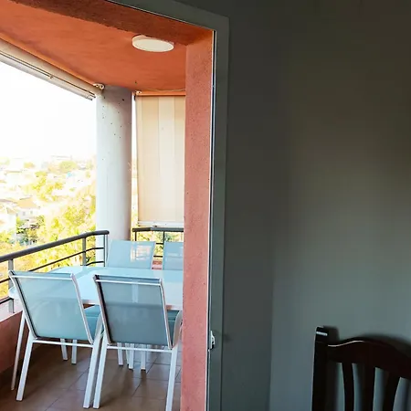Gua - 4 Dorm, 8 Pers, Piscinas, Jardines, Parking, Playa *