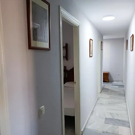 Apartment Gua - 4 Dorm, 8 Pers, Piscinas, Jardines, Parking, Playa Fuengirola