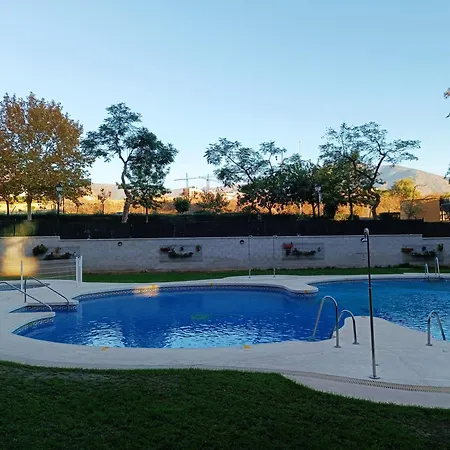 Gua - 4 Dorm, 8 Pers, Piscinas, Jardines, Parking, Playa Apartment *